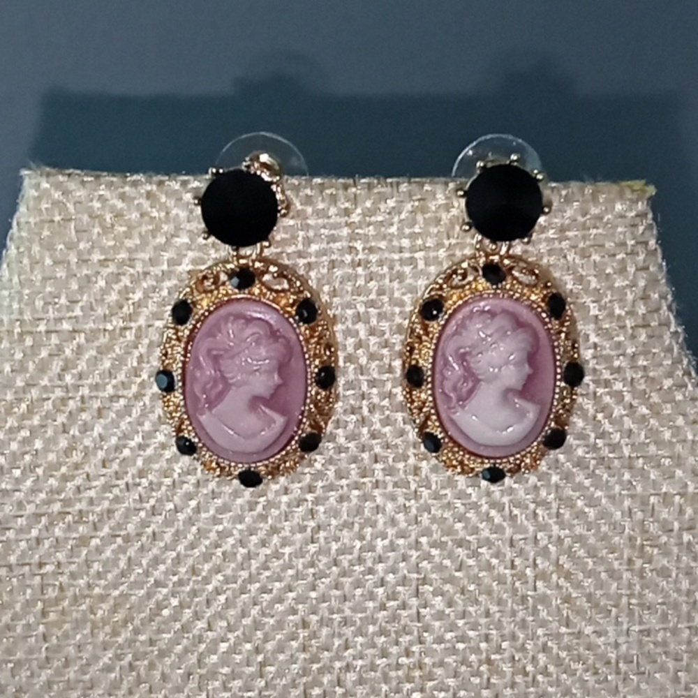 New Pink Cameo Victorian Earrings